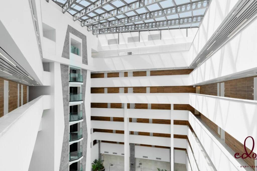 Apartment דירה משפחתית מפנקת ליד הים - By Edom